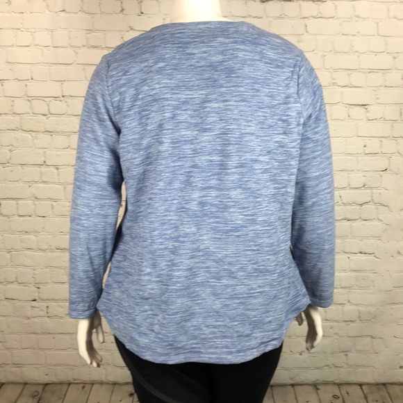 0X 1X Light Blue Heather Microfleece Top Plus Size - Picture 3 of 5